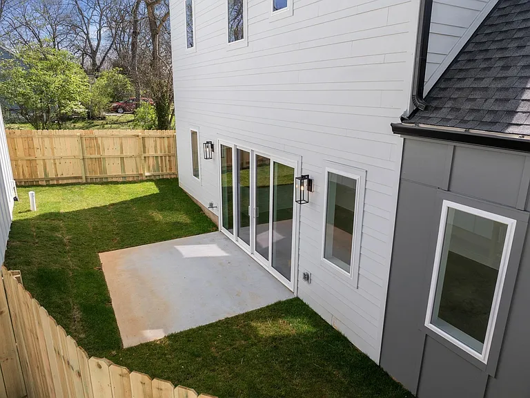 315A Edith Ave — Photo 8