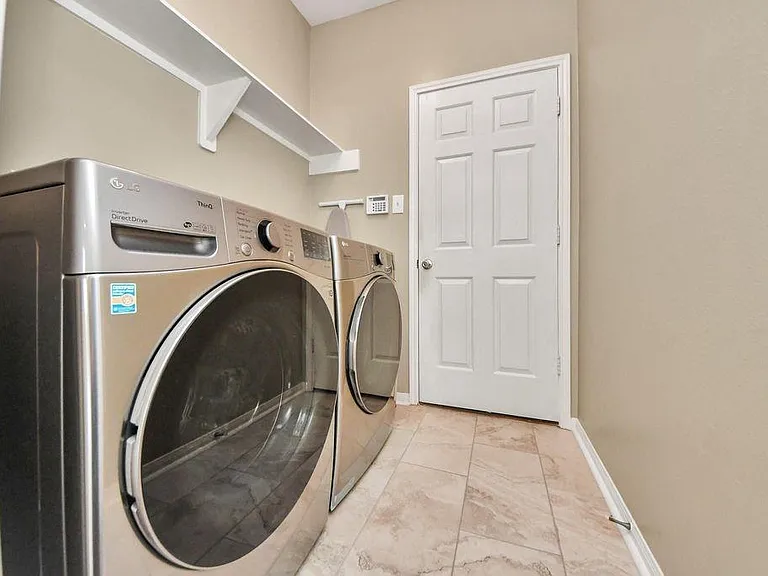 16518 Wheatmill Ct — Photo 30