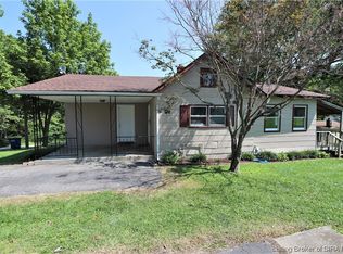 420 Oak St, Sellersburg, IN 47172
