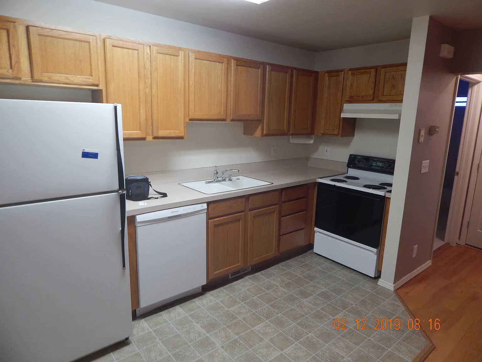 8931 IRVING # 103 — Photo 2
