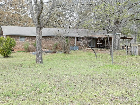 2nd image of 2822 Harden Chapel Rd