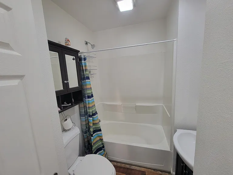 2241 Vaness Dr — Photo 17