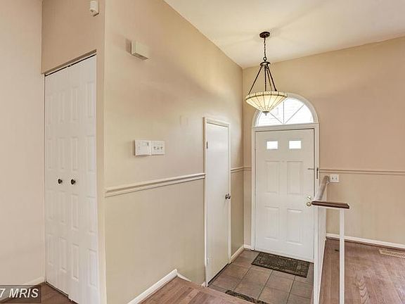 3rd image of 20218 Waterside Dr