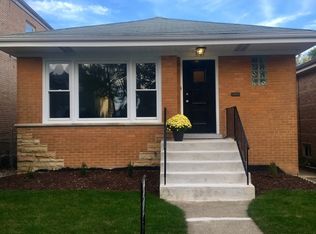 3703 N Oketo Ave, Chicago, IL