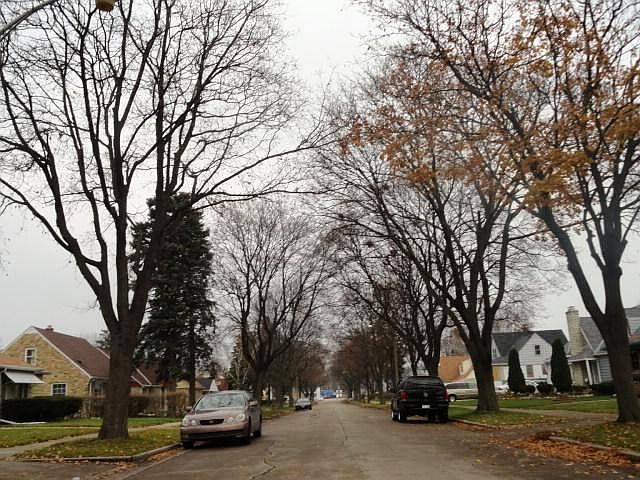 2nd image of 4661 N 53rd St