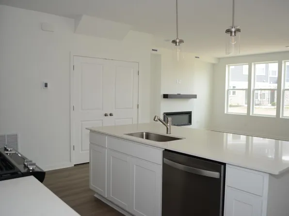 19204 Goldenrod Trl, Hamel, MN 55340