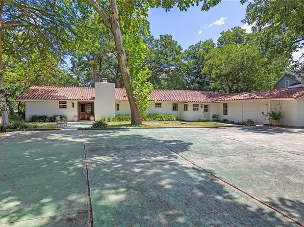 2323 Terminal Loop Rd, Mc Queeney, TX 78123