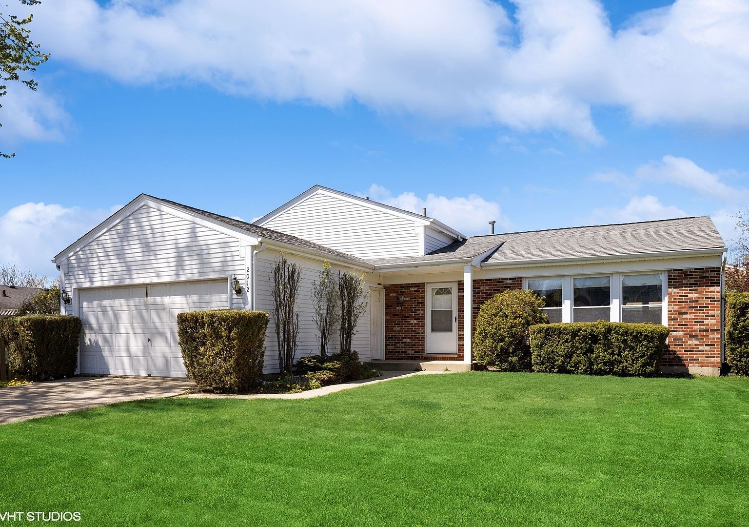 2012 Briar Hill Dr, Schaumburg, IL 60194 Zillow