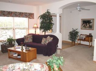 111302 Village Rd, Chaska, MN 55318