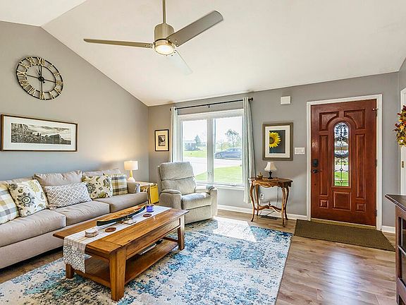 5th image of 1016 Echo Valley Dr