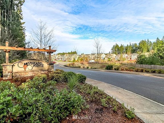 5th image of 1927 Regent Ave NW