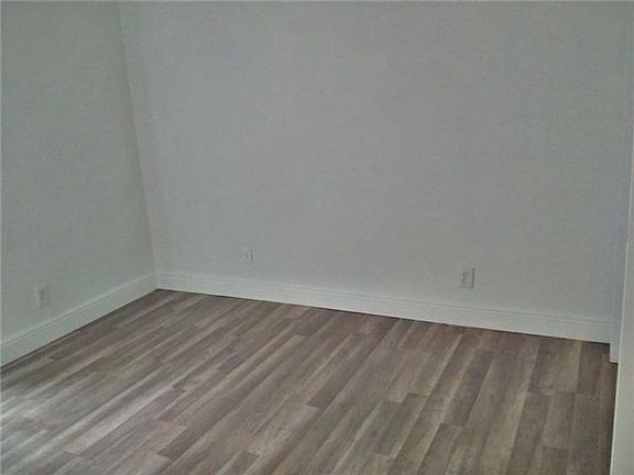 4th image of 4449 Treehouse Ln #1D