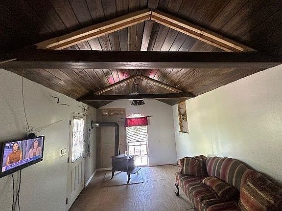5th image of 8123 Fairview Ridge Rd