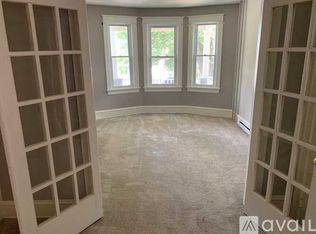 1952 Lehigh St #1, Easton, PA 18042