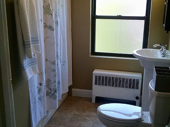 5th image of 117 Nahant St Unit 5