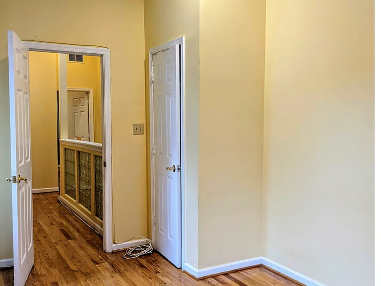 1356 Independence Ave SE — Photo 21