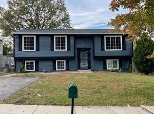 524 Pacer Dr, Landover, MD 20785