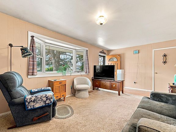 5th image of 248 N Cobblestone Ln