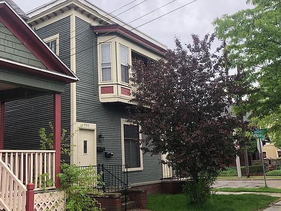 4th image of 900 Cherry St SE