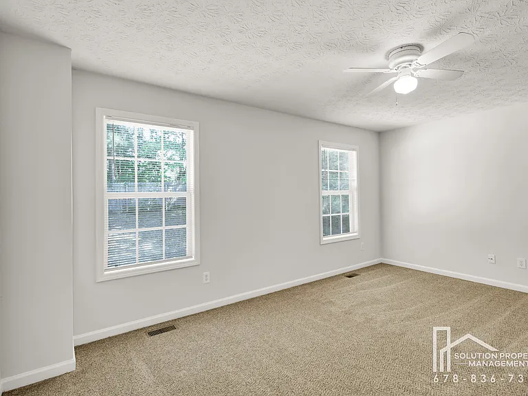 119 Twin Pines Ct — Photo 15