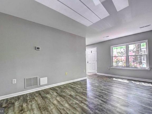 4th image of 2226 Gunsmith Sq