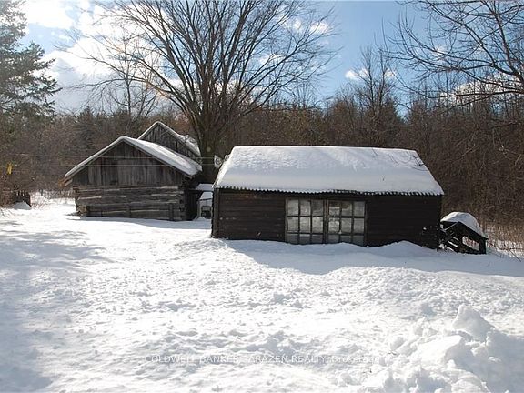 5th image of 7196 Rideau Valley Dr S