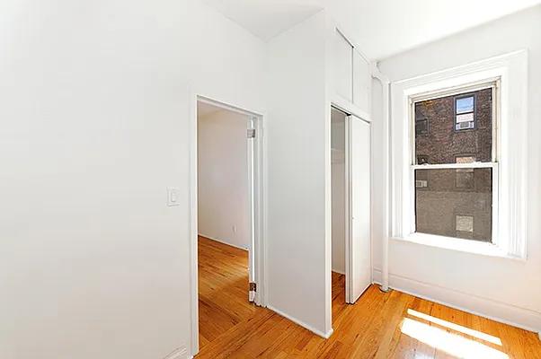 Rented by Aether Property Group | media 32