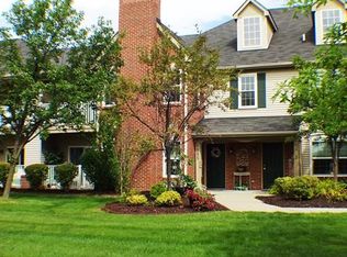 4185 Kirkway Ct, Howell, MI 48843