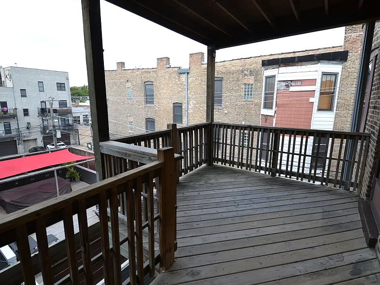 3610 N Bosworth Ave — Photo 8