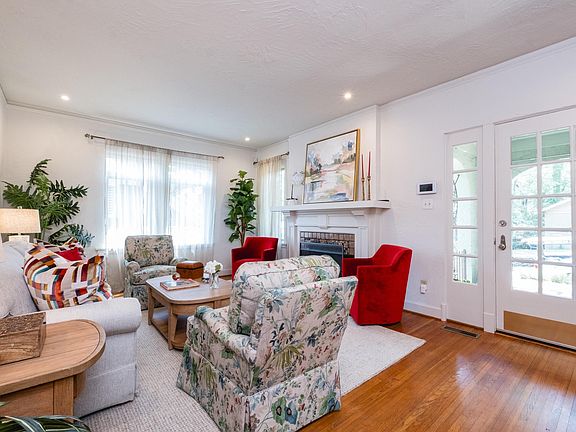 5th image of 109 Linwood Ct