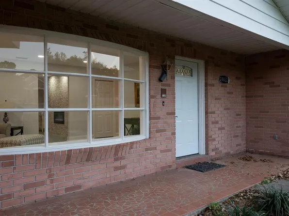 24022 Eppley Dr, Brooksville, FL 34601