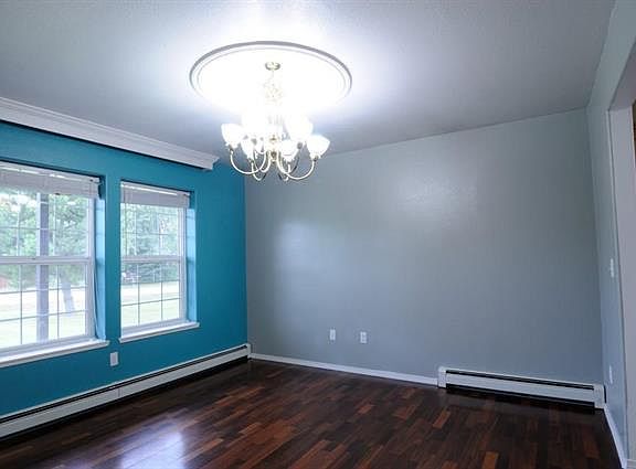 2nd image of 3340 Liberty Ct