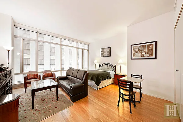 Rented by Halstead Real Estate | media 55