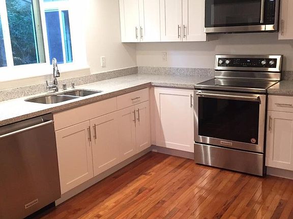 3rd image of 3869 Farm Hill Blvd