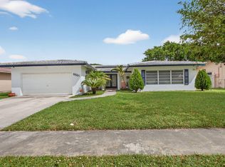 6661 NW 23rd St, Margate, FL 33063