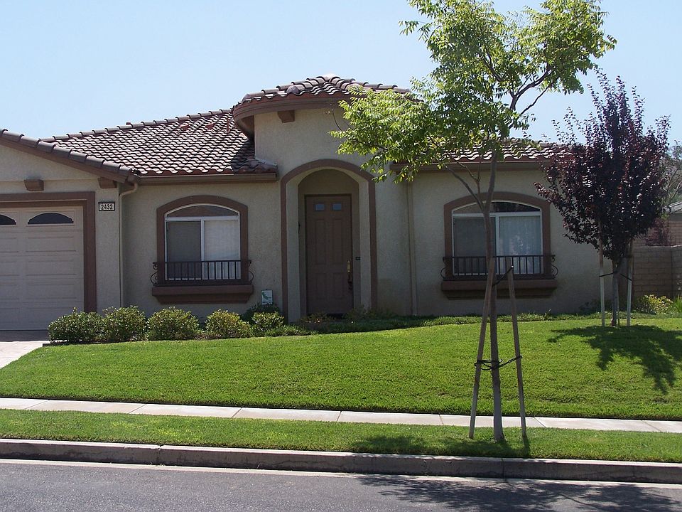 4 + 3, 3 Car Gar, Travertine Flooring