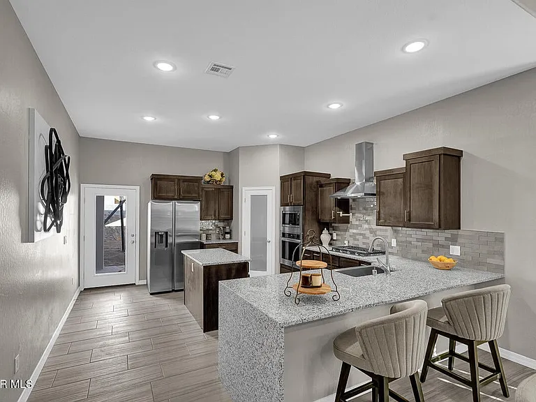 15340 Resolve Dr — Photo 7