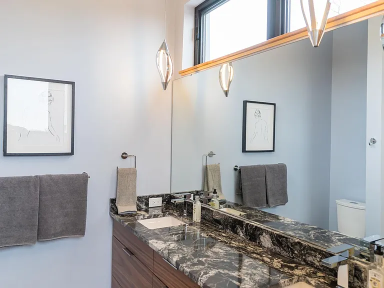 3453 Hennepin Ave #3 — Photo 8