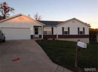 1130 Sleepy Hollow Dr, Troy, MO 63379