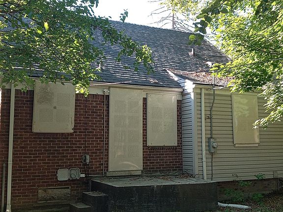 2nd image of 9606B Braile Ave