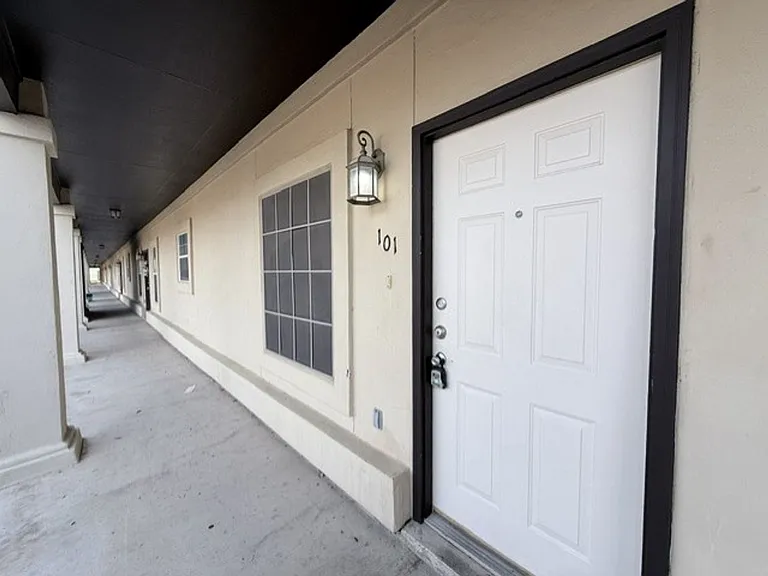 710 Alta Vista Dr — Photo 16