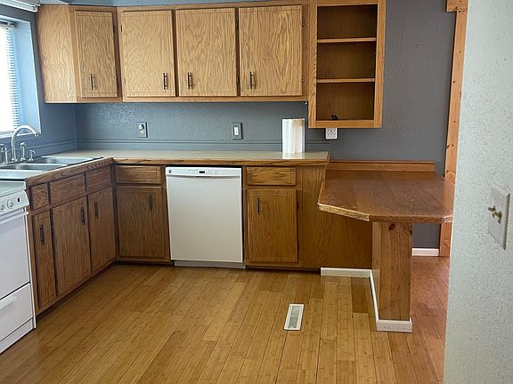 3rd image of 7259 County Road 105