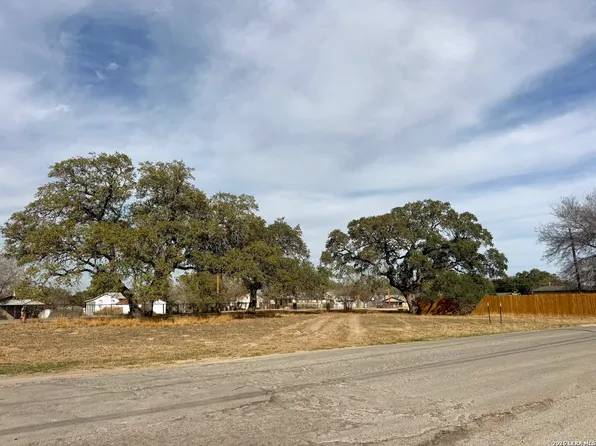 TBD W Dilley LOT 2, Devine, TX 78016