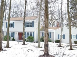 206 Skyview Dr, Southbury, CT 06488