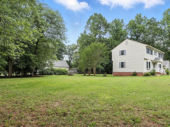 3rd image of 7200 Horseshoe Ct