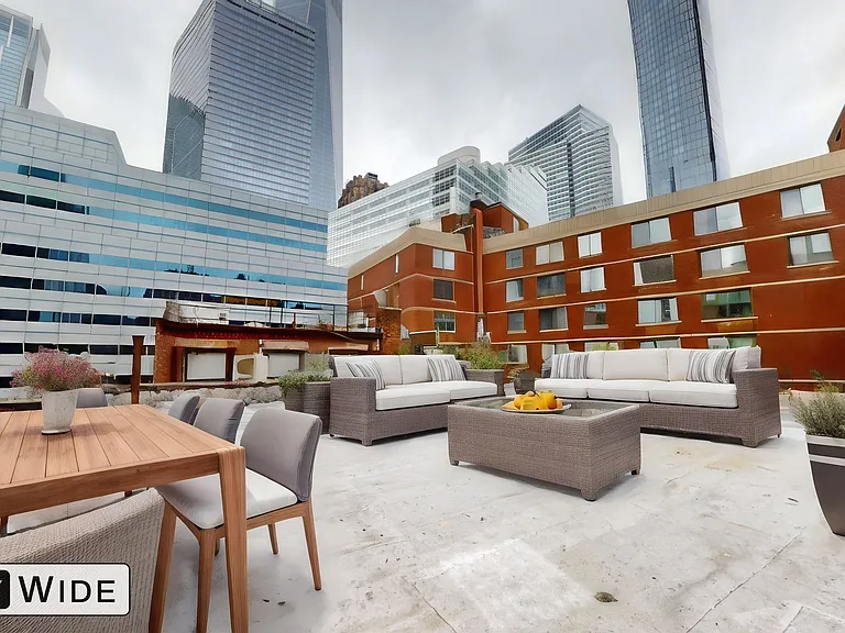 83 Warren St #4B — Photo 9