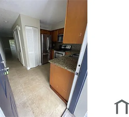 3 bed, 1350 sqft, $2,700 — Photo 2