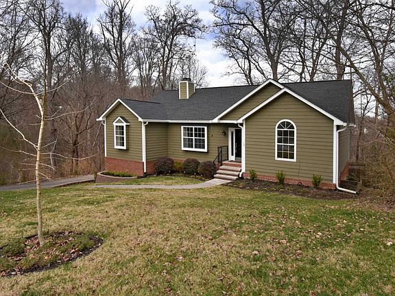 2nd image of 1804 Chad Tomlinson Cir