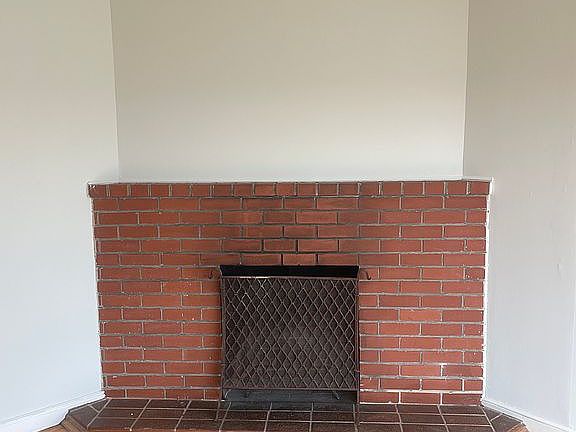 2nd image of 29 Lupine Ave APT C