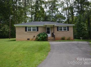 513 Short St, Stanley, NC 28164